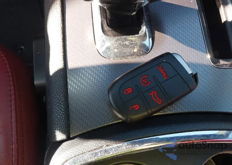 2013 Dodge Charger Sxt z USA, uszkodzony, nr VIN 2C3CDXJG6DH687335